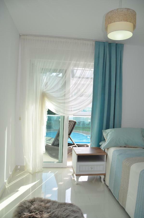 Gardenia * Side